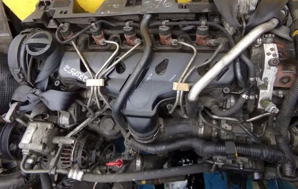 Volvo XC90 Turbo 30757080 D5244T4