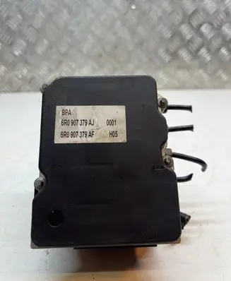 Volkswagen Polo V 6R ABS Pump 6R0907379AJ 6R0907379AF