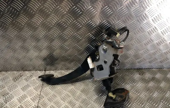 KIA Sportage Clutch pedal HJZC0178