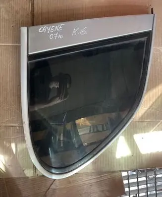 Rear side window