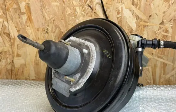 BMW 5 E39 Brake booster 34331165057 1165057