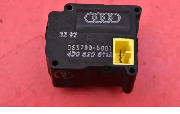 Audi A8 S8 D2 4D Air flap motor/actuator 4D0820511A