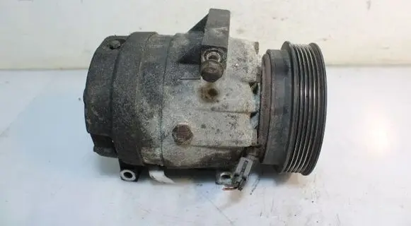 Renault Megane I Air conditioning (A/C) compressor (pump) 091720039