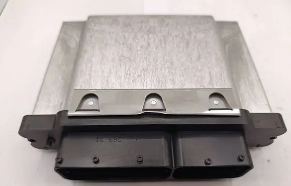 Seat Leon (5F) Engine control unit/module 04E907309BL 0261S12606