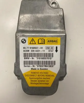 BMW 5 E60 E61 Airbag control unit/module 9160557 220443111 31916055701S