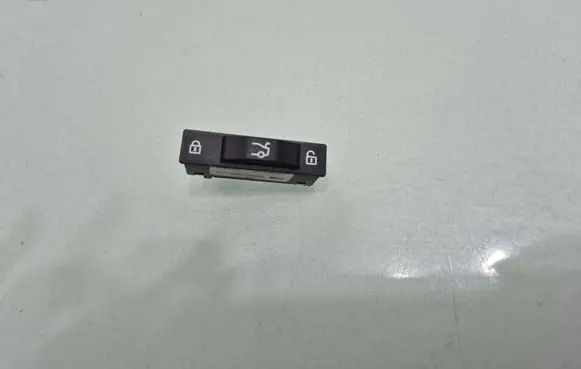 Other switches/knobs/shifts