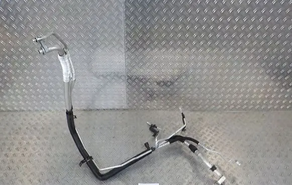 Ford Transit Air conditioning (A/C) pipe/hose