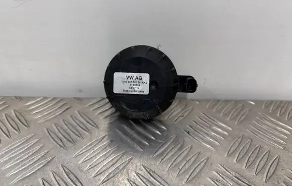 Audi A4 S4 B9 8W Alarm system siren 4H0907601D