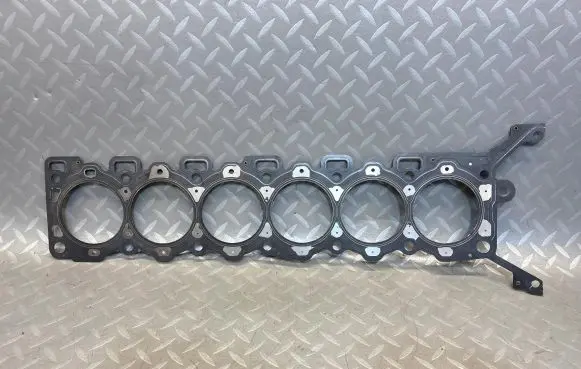 Aston Martin DB9 Other cylinder head part 