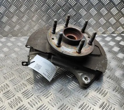 Cadillac Escalade Front wheel hub 23356814 22842315