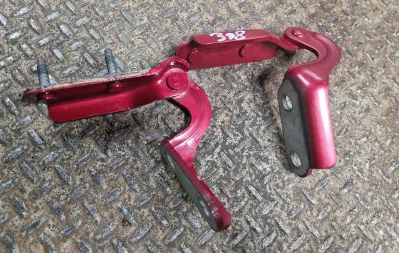 Ford Escape IV Tailgate/trunk/boot hinge LJ6BS42901AB LJ6BS42900AB