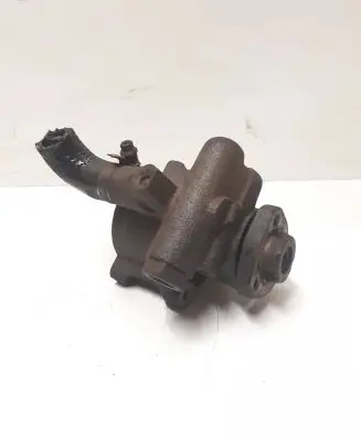 Volkswagen Golf III Power steering pump 1H0422155E