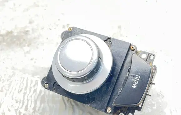 BMW X5 E70 Head unit multimedia control 9125349