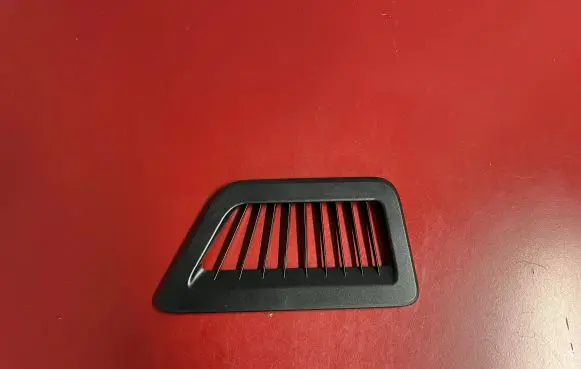 BMW iX Cabin air duct channel 9496571