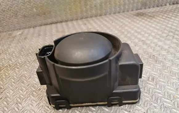 Lexus IS 220D-250-350 Alarm system siren 8904053030