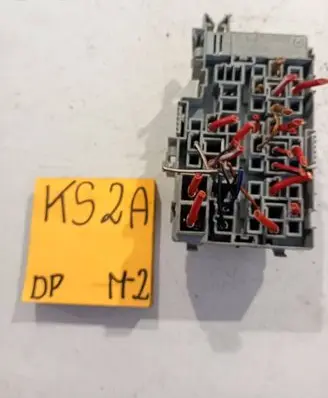 Opel Vectra B Fuse module 09165222