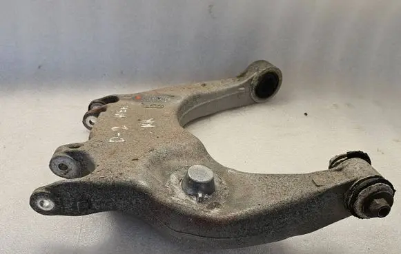 Audi A8 S8 D2 4D Rear upper control arm/wishbone 4D0511516G
