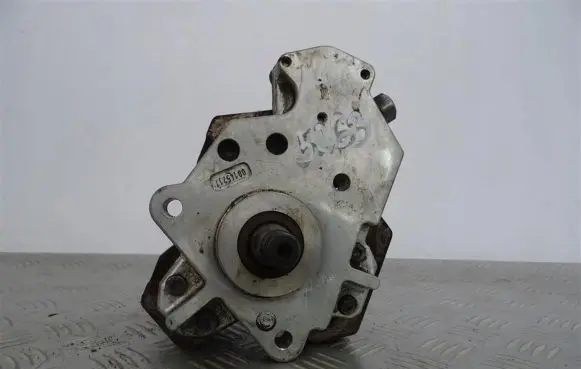 Renault Laguna III Fuel injection high pressure pump 8200055072