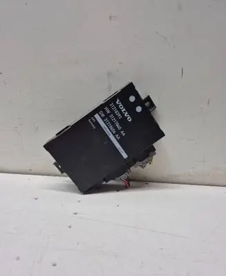 Volvo V70 Tailgate/trunk control unit/module 31218393 31217840 31218404