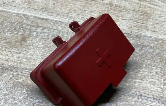 Jaguar XE Battery box tray cover/lid GX7314A076BA C2G1A P00131553A