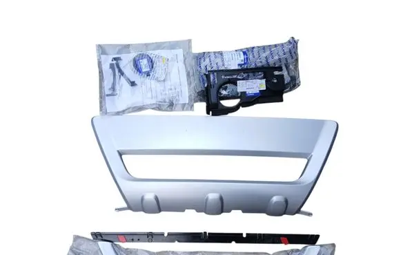 Volvo XC60 Front bumper lip 30764993 30764992