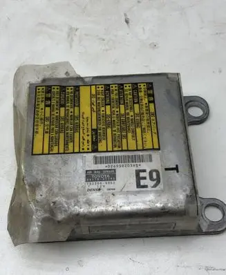 Toyota Prius (XW20) Airbag control unit/module 8917047390