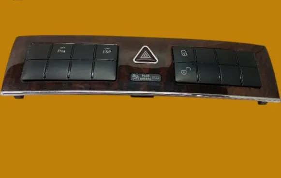 Mercedes-Benz C W203 Hazard light switch 2038215381