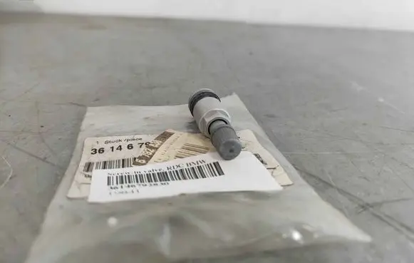 BMW 3 E90 E91 TPMS reset button 36146792830 36141096449 6792830