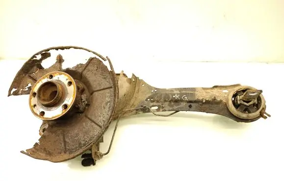 Volvo S60 Rear wheel hub 