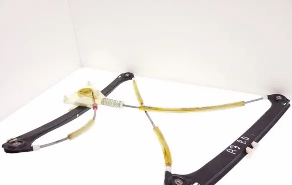 Front window lifting mechanism without motor