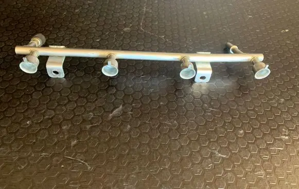 Opel Astra J Fuel main line pipe 