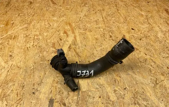 Jaguar XK - XKR Engine coolant pipe/hose 8W838286AG