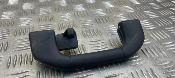Mercedes-Benz E W212 Rear interior roof grab handle A2048100151