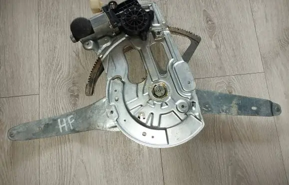 Volvo XC90 Front door electric window regulator 30784577 858288 V0LV0XC90