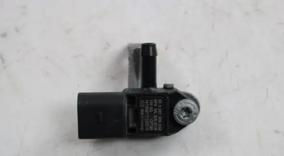 Skoda Octavia Mk3 (5E) Exhaust gas pressure sensor 04L906051B