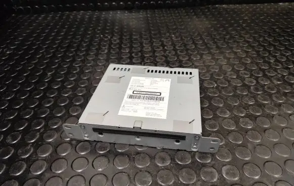 Navigation unit CD/DVD player