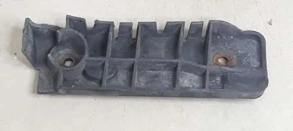 Audi A4 S4 B6 8E 8H Front bumper mounting bracket 8E0807284A
