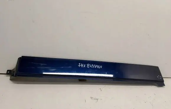Volkswagen Transporter - Caravelle T5 Sliding door rail trim 7H1843795F