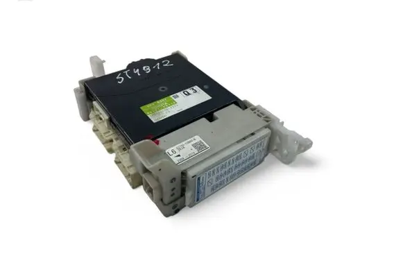 Toyota Yaris Fuse box set 892210D110