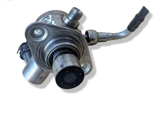 Ford Focus Fuel injection high pressure pump 0261520095 CM5G9D376GA