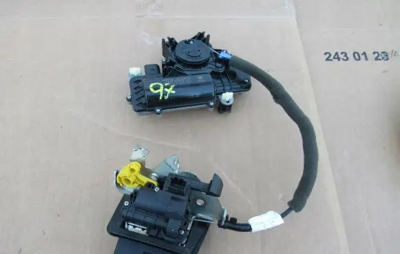 Audi Q7 4M Tailgate/trunk/boot lock/catch/latch 4M0827506B 4M0827887B