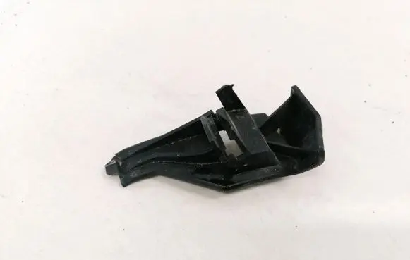 Volvo V50 Front bumper mounting bracket 30678481