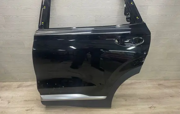 Rear door