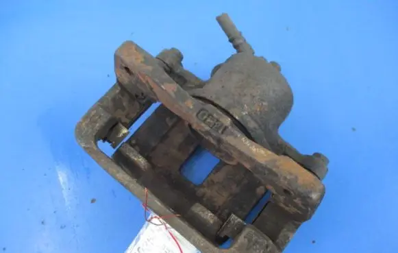 Chevrolet Tacuma Front brake caliper