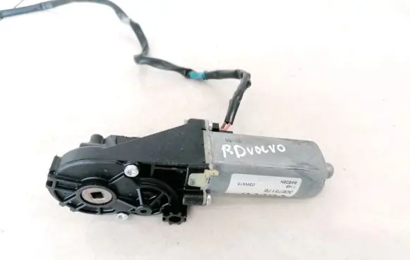 Volvo XC90 Seat adjustment motor 30675176