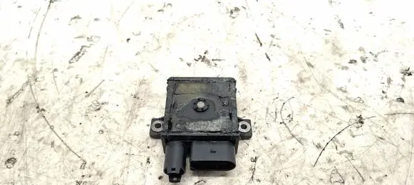 BMW 5 E60 E61 Glow plug pre-heat relay 7801201 12217801201