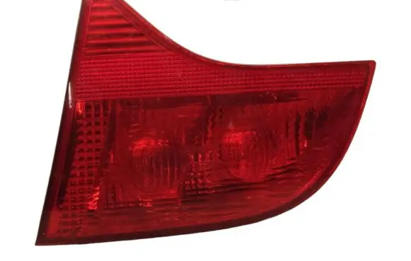 Audi A4 S4 B7 8E 8H Tailgate rear/tail lights 8E9945094 484502