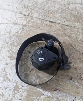 Citroen C2 Rear seatbelt