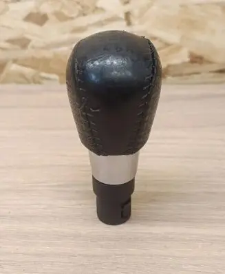 Volvo V60 Gear lever shifter trim leather/knob