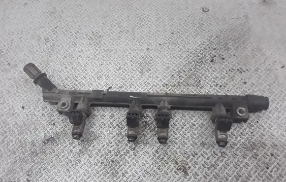 Tata Indica Vista II Fuel injectors set CB261